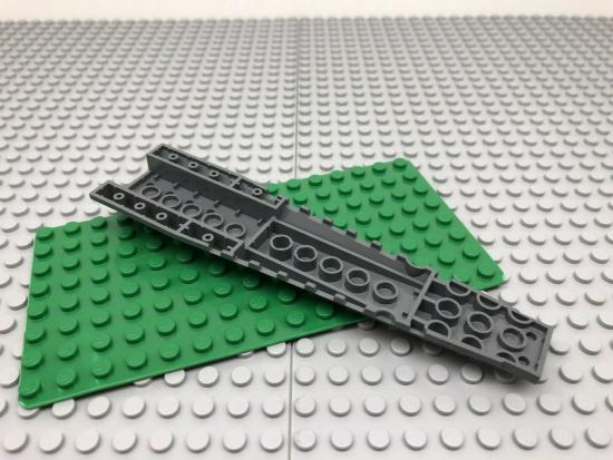 LEGO 2Stk 4x16 Schrgstein Spitze Keilstein Dunkel Grau, Dark Gray 45301